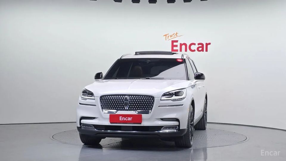 Lincoln Aviator