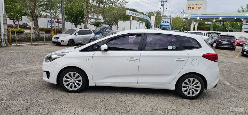 Kia Carens