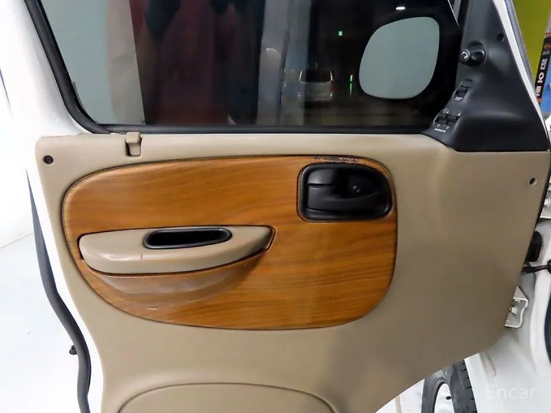Dodge Ram Van