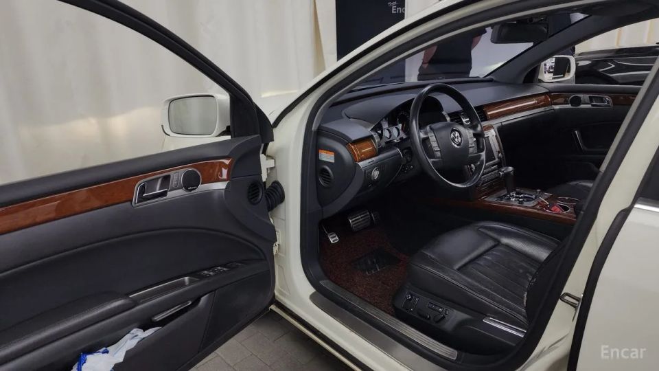 Volkswagen Phaeton