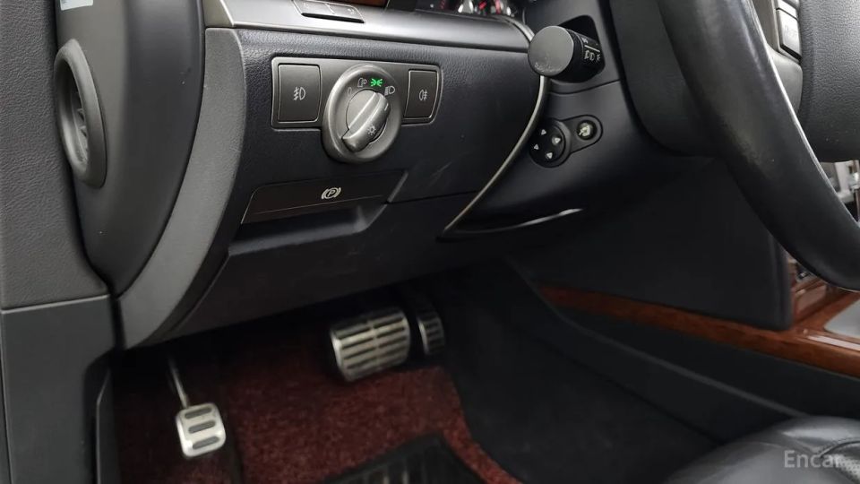 Volkswagen Phaeton