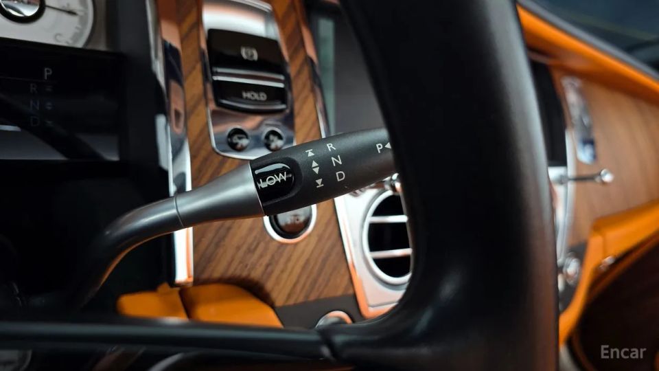 Rolls-Royce Dawn