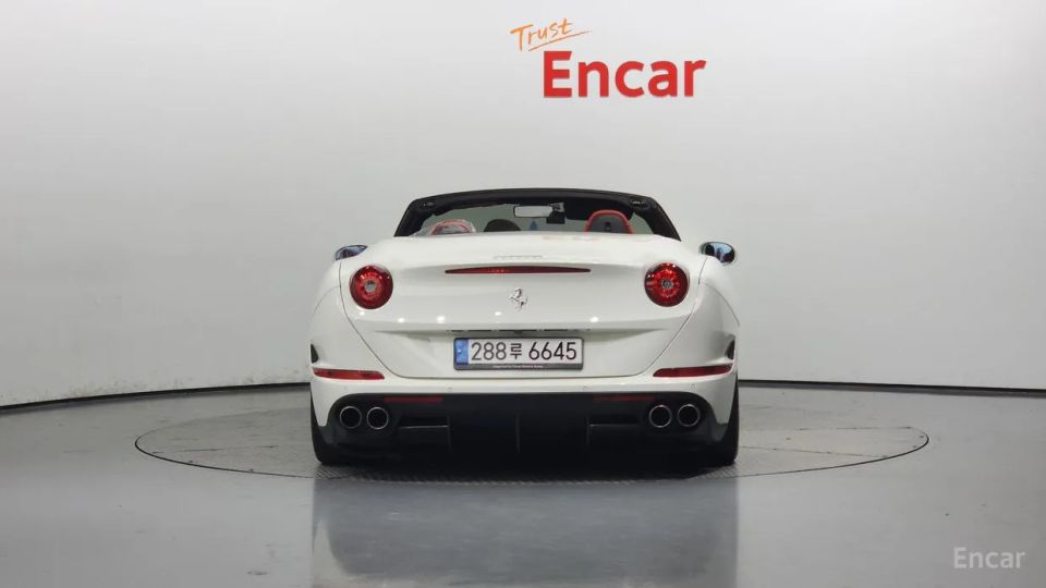 Ferrari California