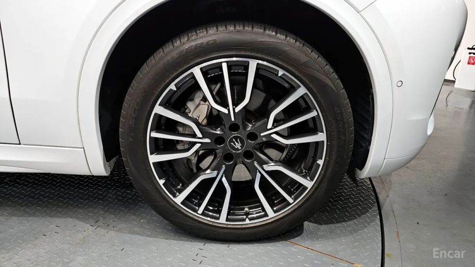 Maserati Grecale