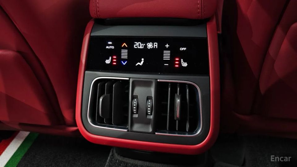 Maserati Grecale