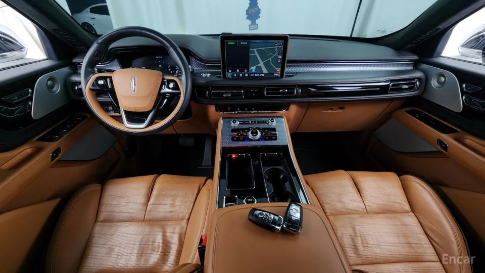 Lincoln Aviator