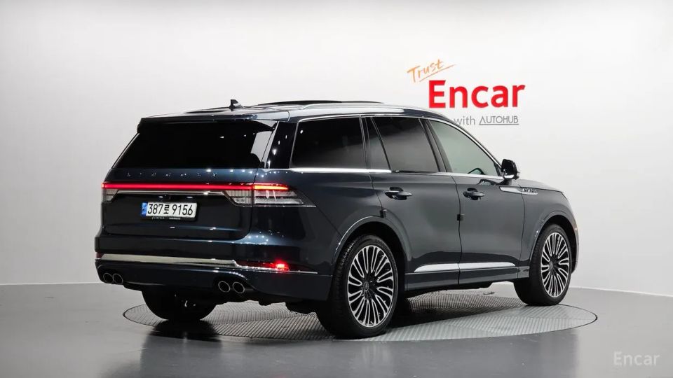 Lincoln Aviator