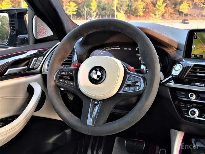 BMW X4M