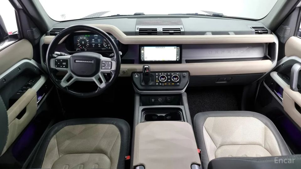 Land Rover Defender