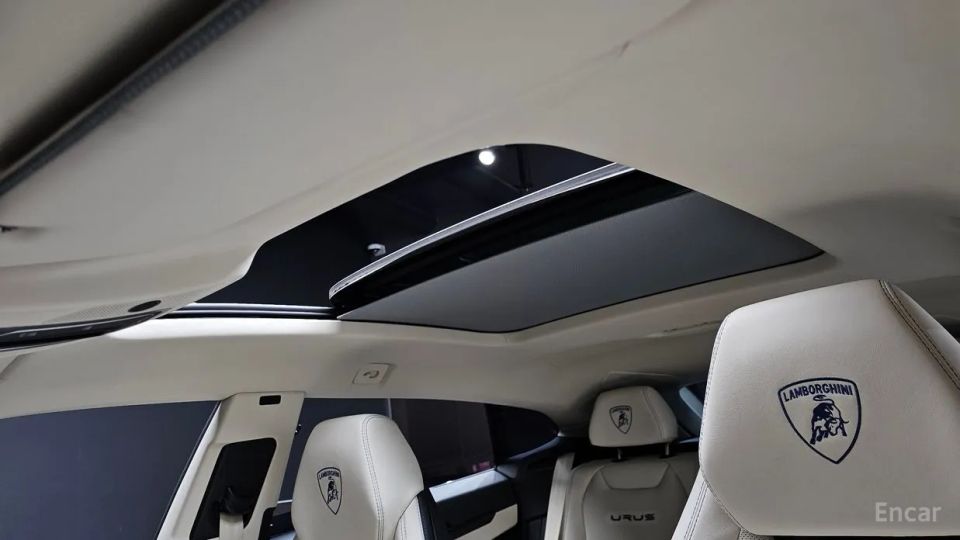 Lamborghini urus