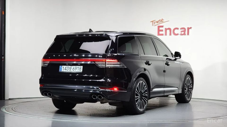 Lincoln Aviator