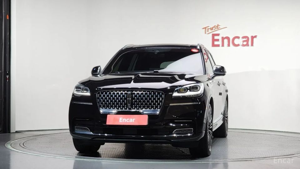Lincoln Aviator