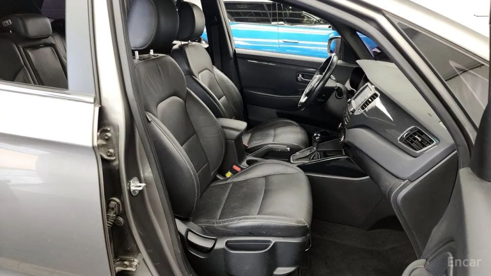 Kia Carens