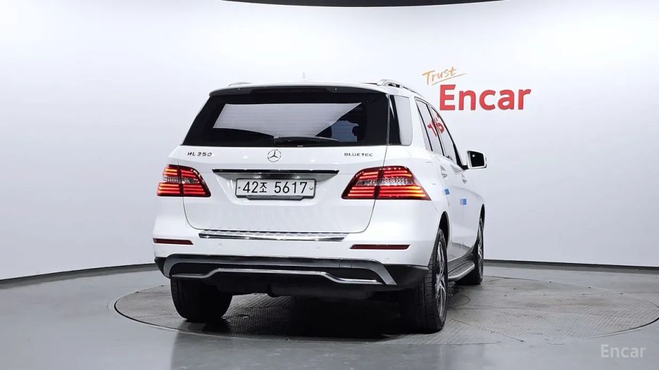 Mercedes-Benz M-class