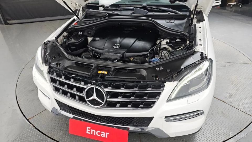 Mercedes-Benz M-class