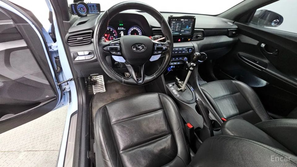 Hyundai Veloster
