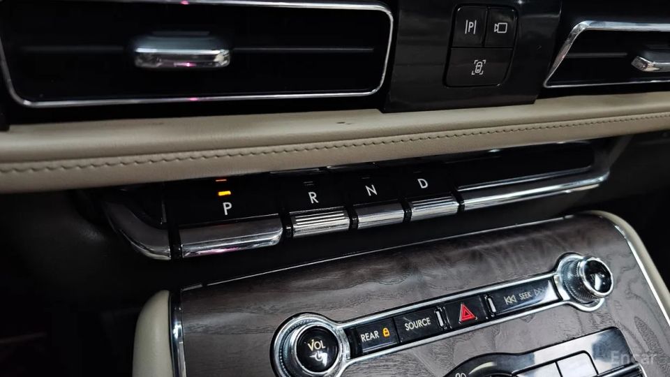 Lincoln Aviator
