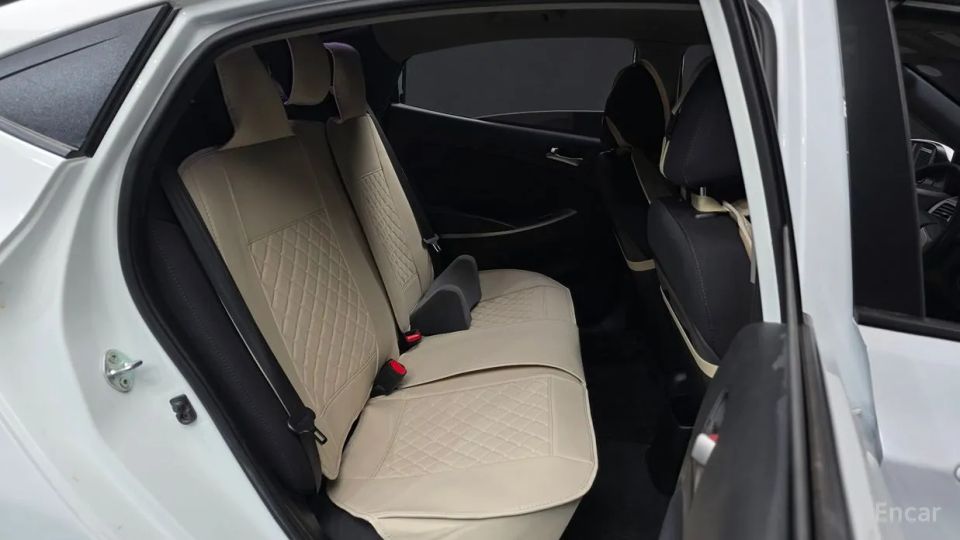 Hyundai Accent