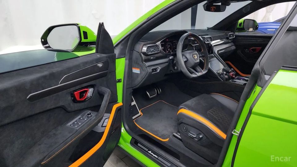 Lamborghini urus