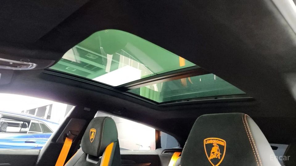 Lamborghini urus