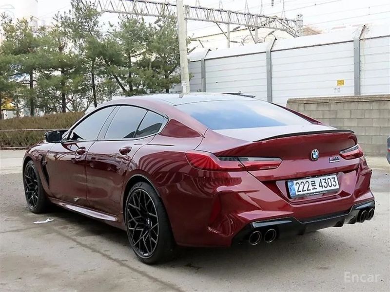 BMW M8