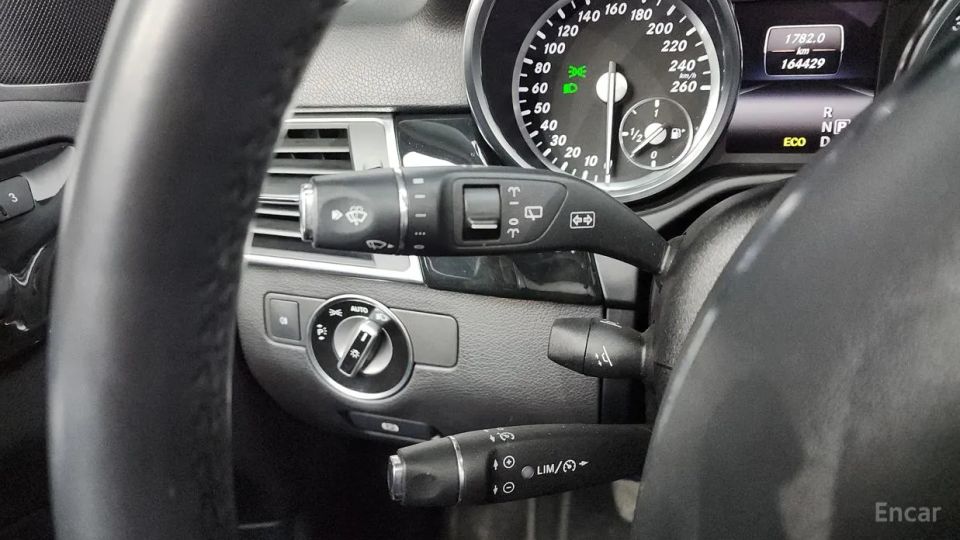 Mercedes-Benz M-class
