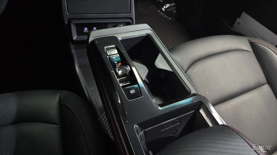KG_Mobility_Ssangyong Actyon