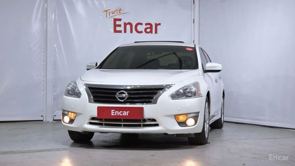 Nissan altima