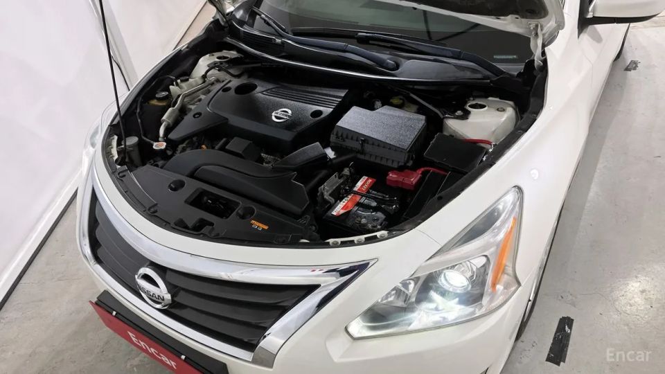 Nissan altima