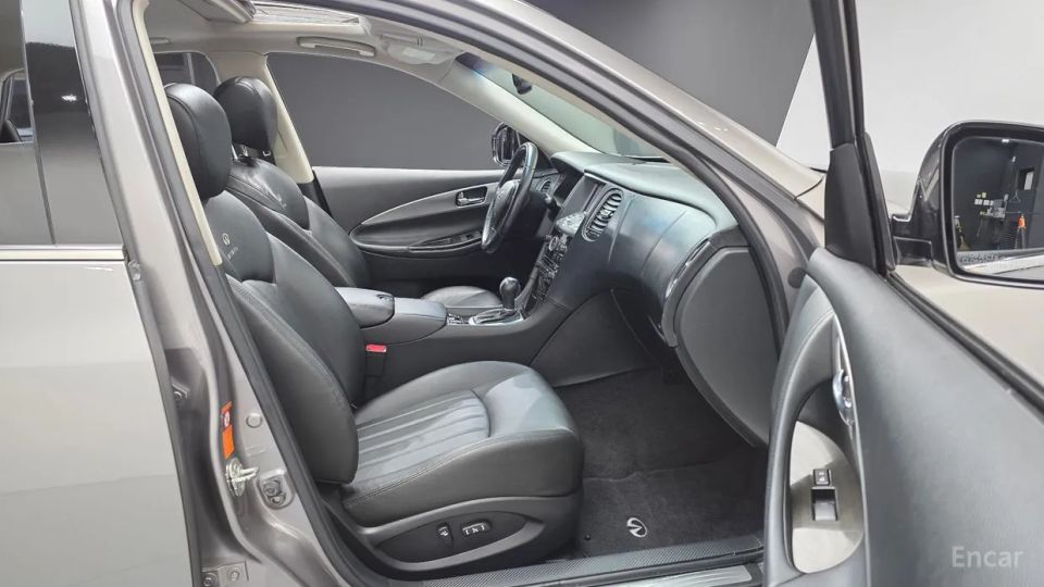 Infiniti EX