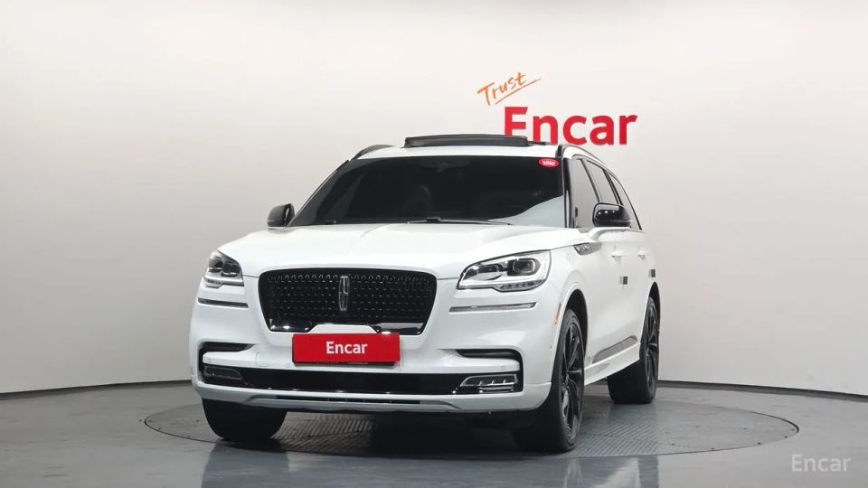 Lincoln Aviator