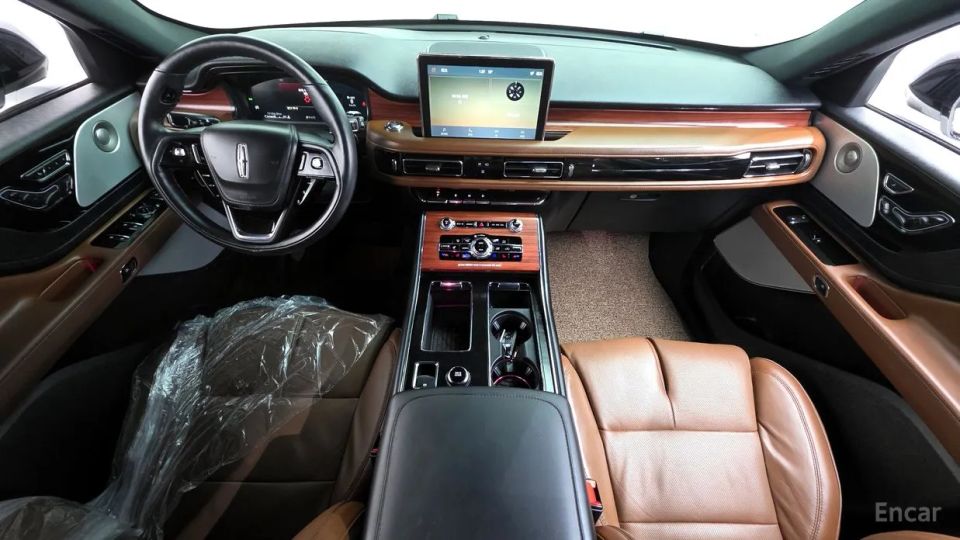 Lincoln Aviator