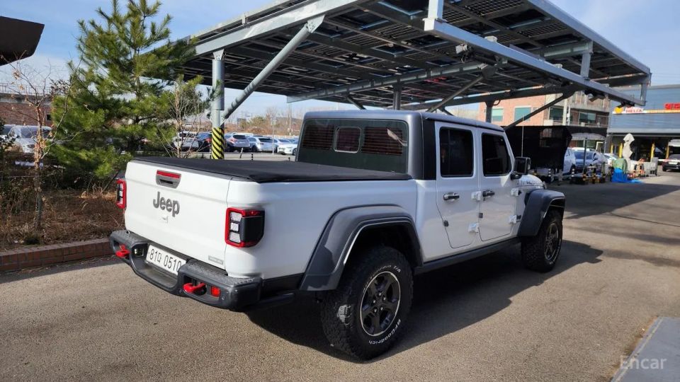 Jeep gladiator
