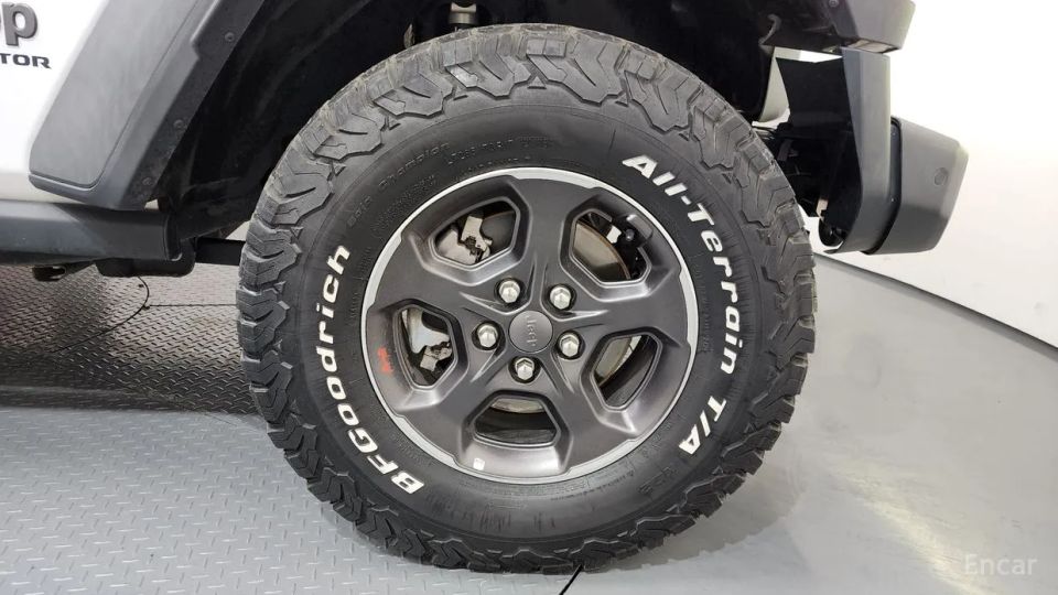 Jeep gladiator