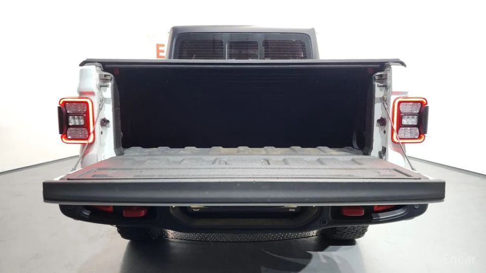 Jeep gladiator