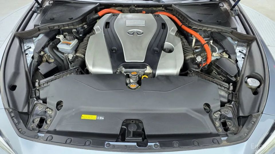 Infiniti Q50