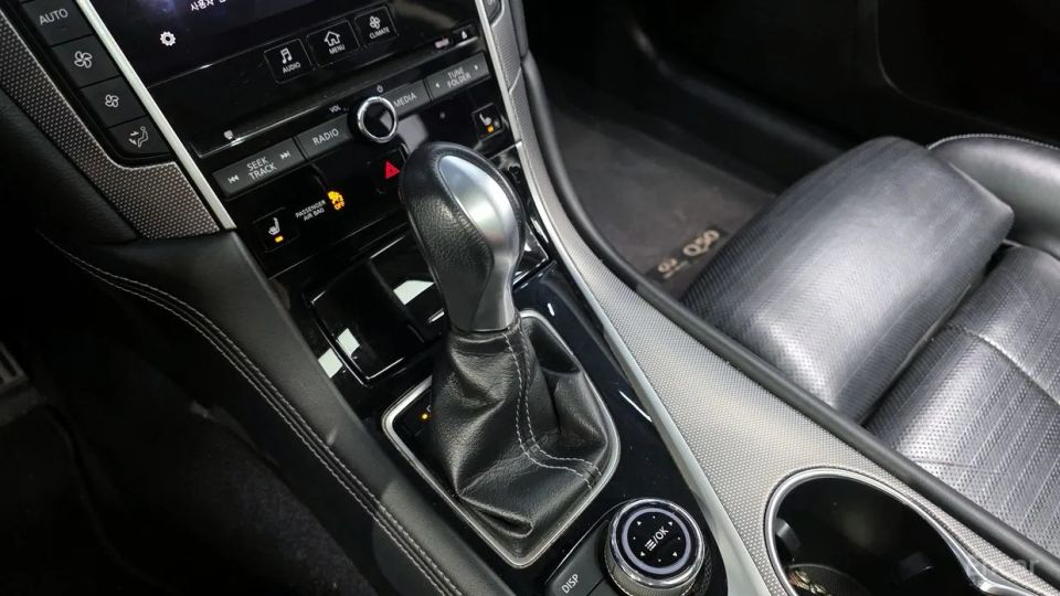 Infiniti Q50