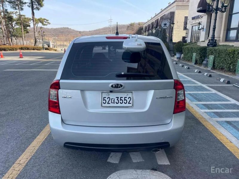 Kia Carens