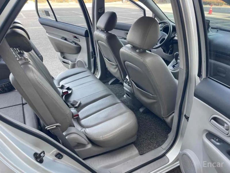 Kia Carens