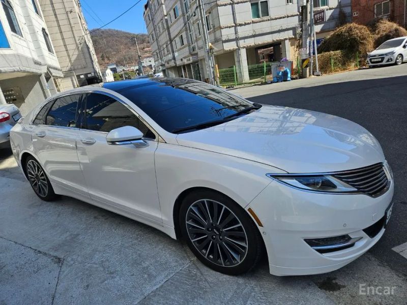 Lincoln MKZ