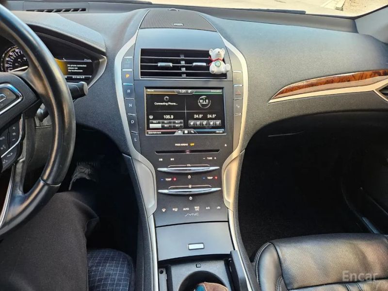 Lincoln MKZ