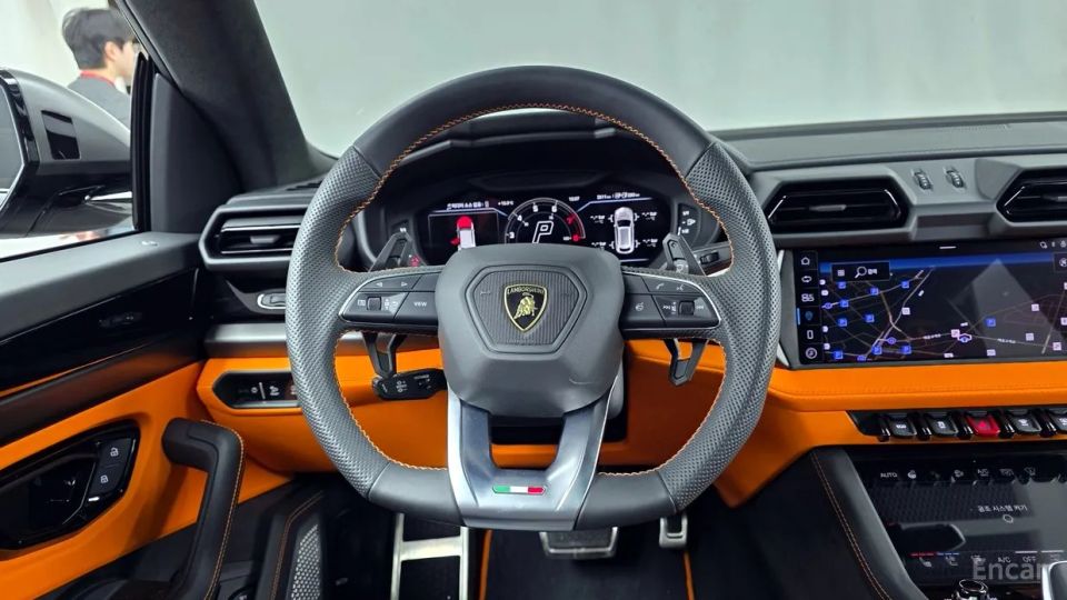 Lamborghini urus