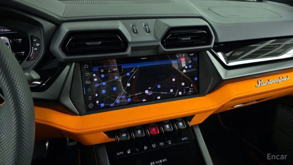 Lamborghini urus