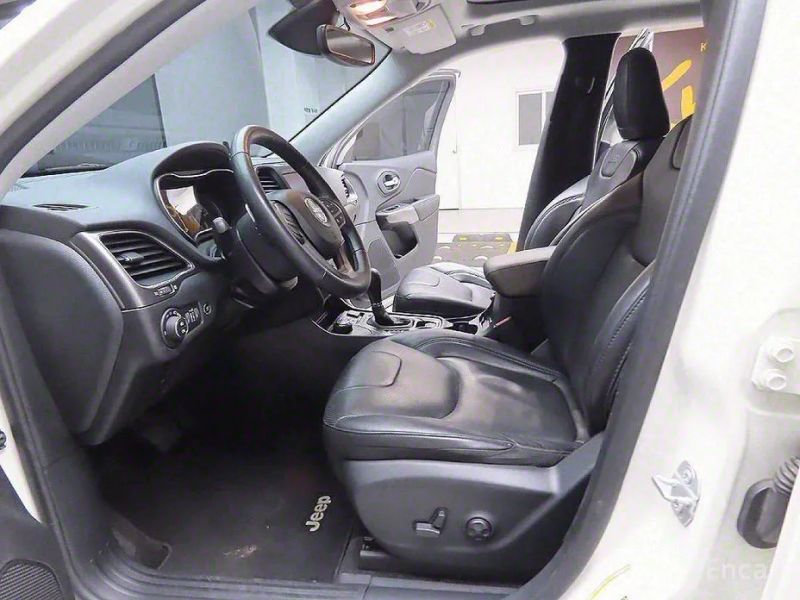 Jeep cherokee