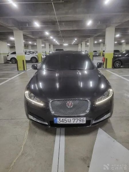 Jaguar xf