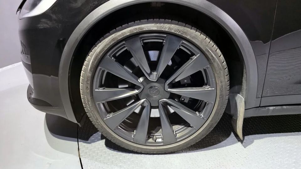 Tesla model-x
