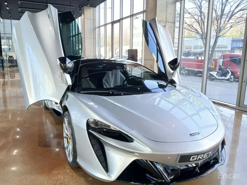 Mclaren Artura