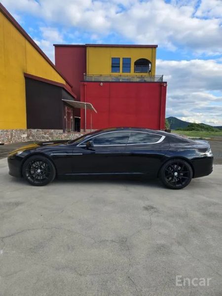 Astonmartin Rapide