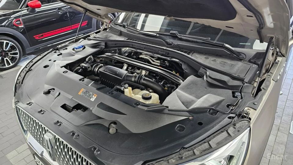 Lincoln Aviator