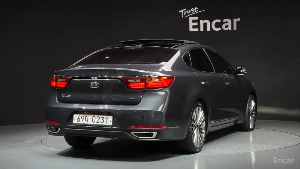 Kia K7